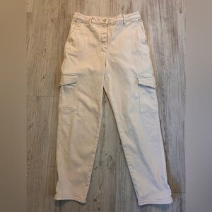 Size 12 Wilfred Free modern cargo pant in cream